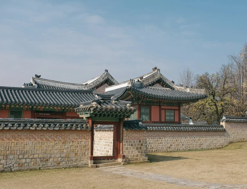 South Korea at full speed: Seoul, Busan, and the train between them